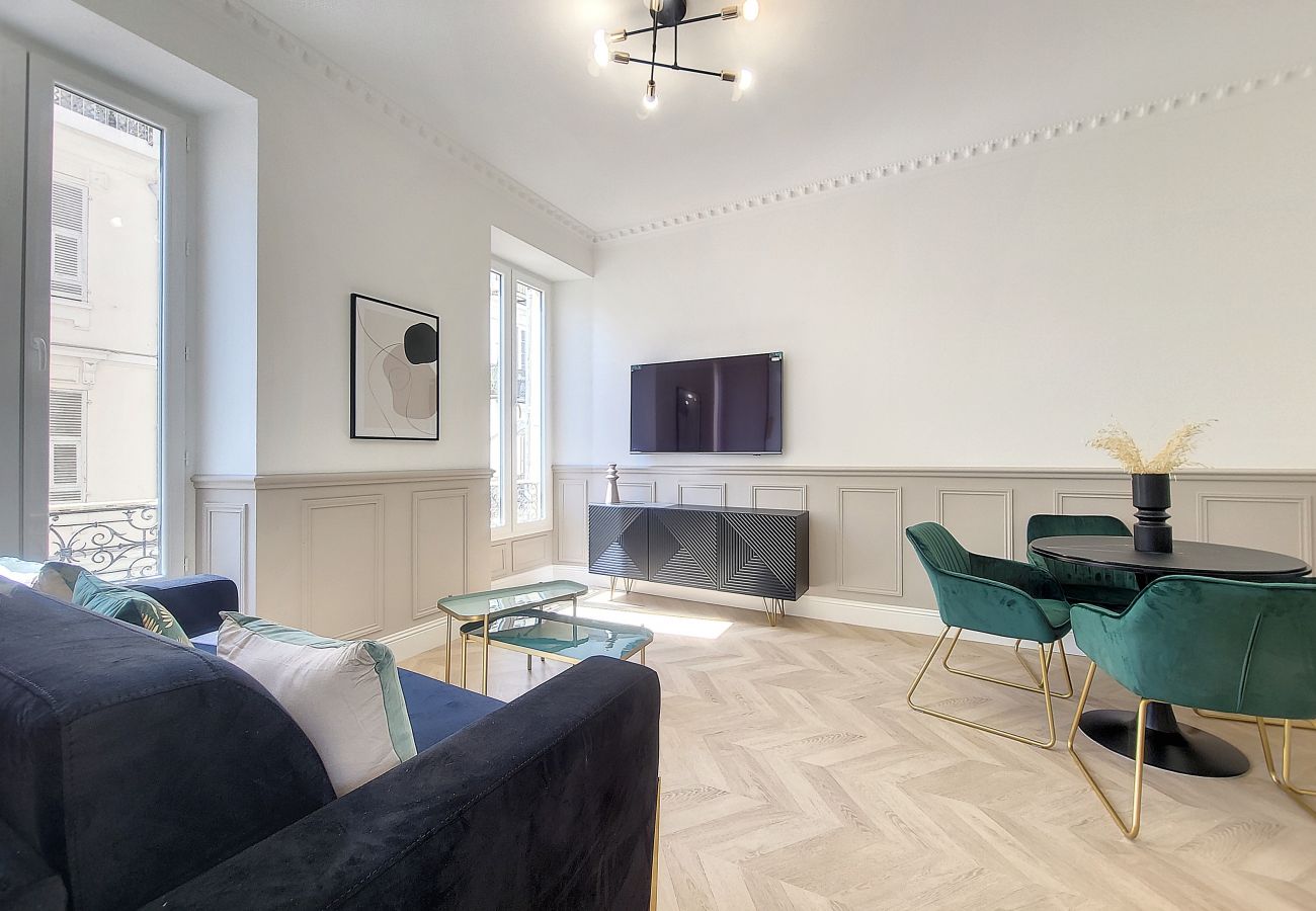 Apartment in Nice - N&J - EMERAUDE - CENTRAL - MODERN 