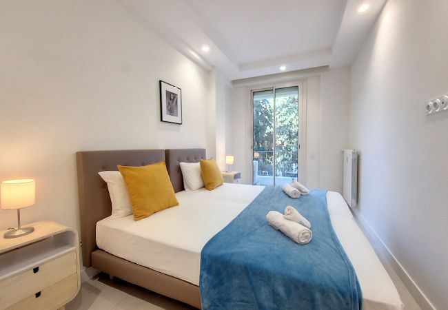 Apartment in Nice - N&J - L'ANGLICAN TERRASSE - Central - Very close sea Apartment in Nice - N&J - L'ANGLICAN TERRASSE - Central - Very close sea