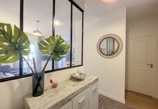 Apartment in Nice - N&J - MADAGASCAR - Central - Very close sea Apartment in Nice - N&J - MADAGASCAR - Central - Very close sea