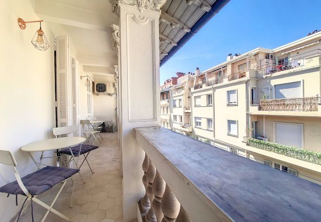 Apartment in Nice - N&J - MADAGASCAR - Central - Very close sea Apartment in Nice - N&J - MADAGASCAR - Central - Very close sea