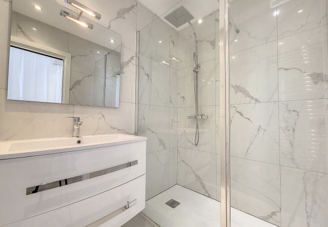 Studio in Nice - BLUE HORIZON - MOBILITY LEASE FROM 1 TO 10 MONTHS Studio in Nice - BLUE HORIZON - MOBILITY LEASE FROM 1 TO 10 MONTHS