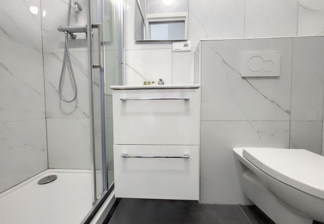 Studio in Nice - N&J - ROSIE FRANCE RIVIERA - Close sea - Balcony Studio in Nice - N&J - ROSIE FRANCE RIVIERA - Close sea - Balcony