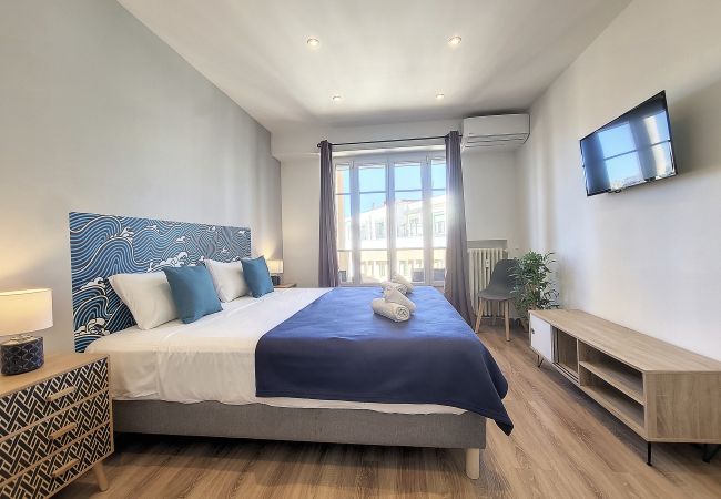 Apartment in Nice - N&J - PALAIS HISPANIA - Top floor - Central Apartment in Nice - N&J - PALAIS HISPANIA - Top floor - Central