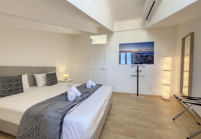 Apartment in Nice - N&J - CITY BREAK - Central - Very close sea Apartment in Nice - N&J - CITY BREAK - Central - Very close sea