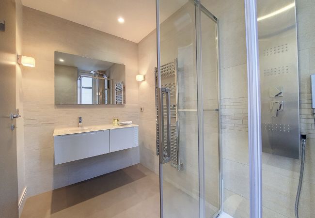 Apartment in Nice - N&J - LES CYPRES - Central - Very close sea Apartment in Nice - N&J - LES CYPRES - Central - Very close sea