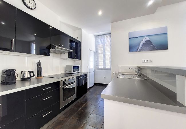 Apartment in Nice - DREAMY TERRACE MOBILITY LEASE FROM 1 TO 10 MONTHS Apartment in Nice - DREAMY TERRACE MOBILITY LEASE FROM 1 TO 10 MONTHS