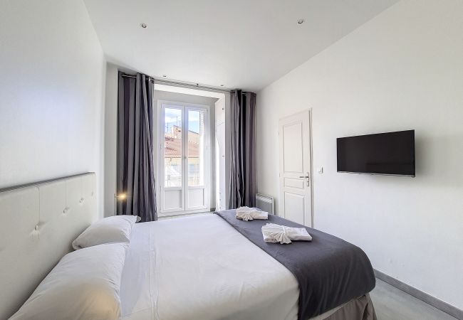 Apartment in Nice -  N&J - PALAIS LASCARIS - Port Area  Apartment in Nice -  N&J - PALAIS LASCARIS - Port Area
