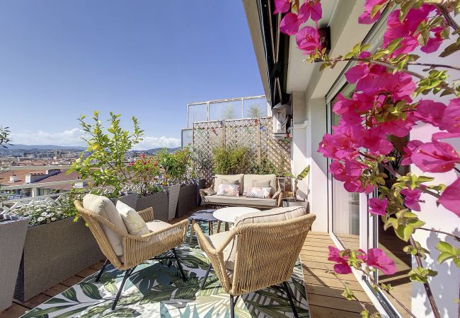 Apartment in Nice - N&J  - SUN DECK TERRACE - Port of Nice Apartment in Nice - N&J  - SUN DECK TERRACE - Port of Nice