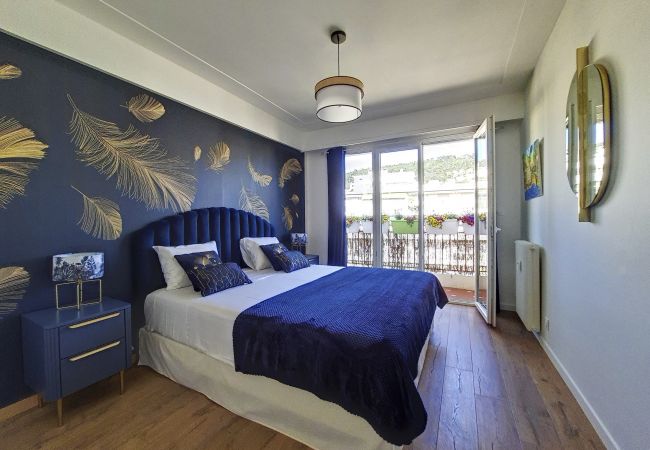 Apartment in Nice - N&J  - SUN DECK TERRACE - Port of Nice Apartment in Nice - N&J  - SUN DECK TERRACE - Port of Nice