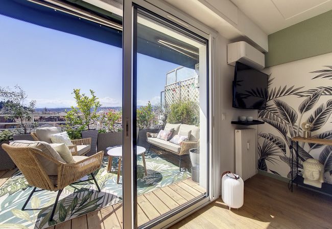 Apartment in Nice - N&J  - SUN DECK TERRACE - Port of Nice Apartment in Nice - N&J  - SUN DECK TERRACE - Port of Nice