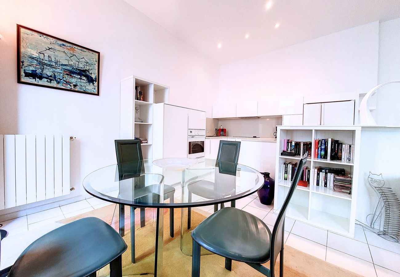 Apartment in Nice - N&J - FRENCHY - Central - Near Sea