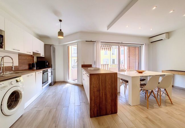 Apartment in Nice - N&J - PORT BARLA - Terrace - Apartment in Nice - N&J - PORT BARLA - Terrace -