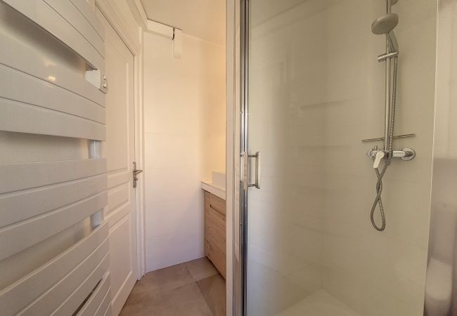 Apartment in Nice - N&J - BONAPARTE - Near Port-Garibaldi Apartment in Nice - N&J - BONAPARTE - Near Port-Garibaldi