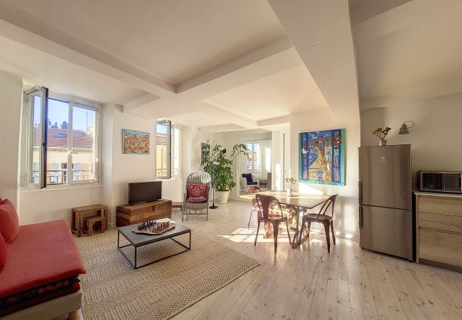 Apartment in Nice - N&J - BONAPARTE - Near Port-Garibaldi Apartment in Nice - N&J - BONAPARTE - Near Port-Garibaldi