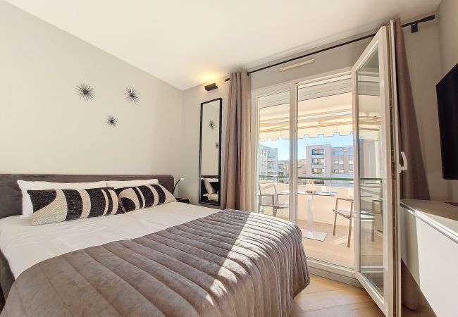 Apartment in Nice - N&J - PERLE DOREE - Terrace - Design  Apartment in Nice - N&J - PERLE DOREE - Terrace - Design