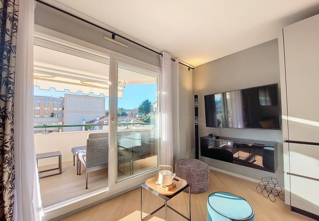 Apartment in Nice - New! N&J - PERLE DOREE - Terrace - Design 