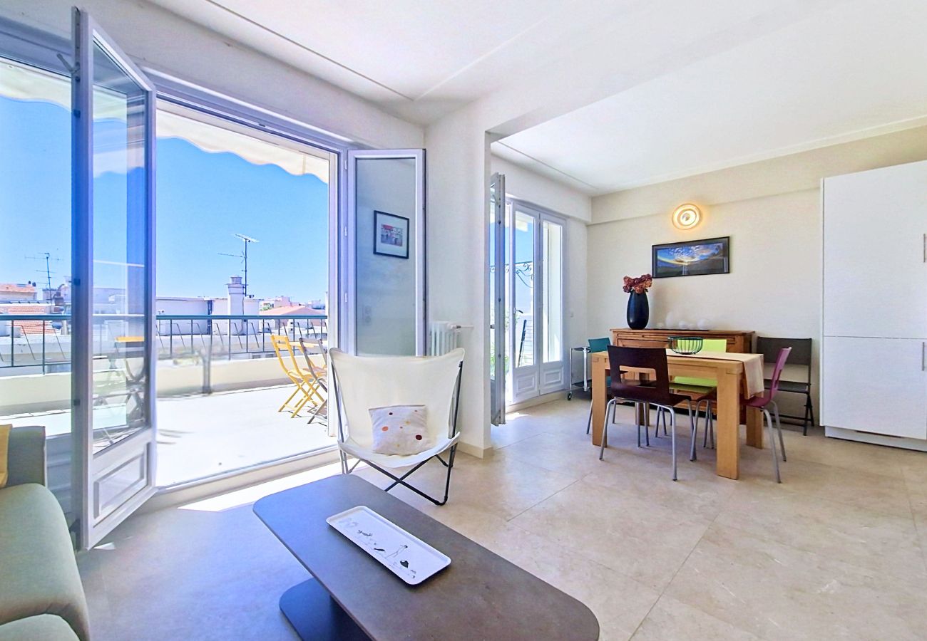 Apartment in Nice - N&J - CIEL AZUR - Terrace - Near Beach 
