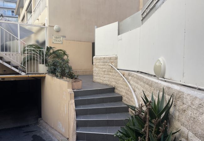 Studio in Nice - N&J - PALMA BEACH - Central - Near Beach  Studio in Nice - N&J - PALMA BEACH - Central - Near Beach