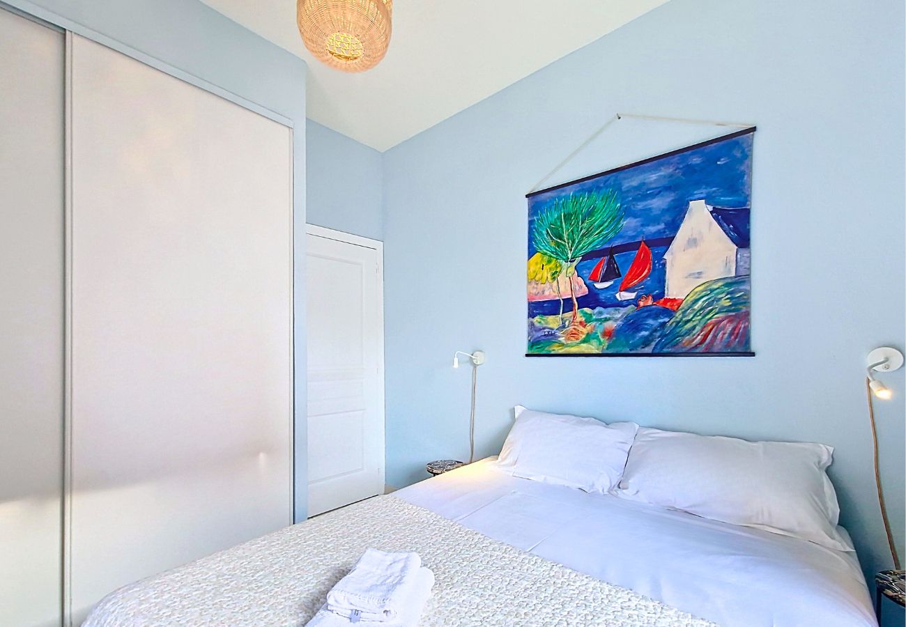 Apartment in Nice -  N&J - PALAIS DU PORT - Balcony - Le Port Place du Pin