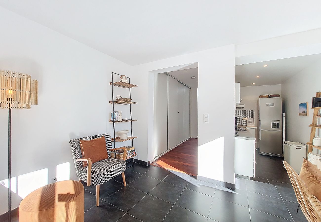 Apartment in Nice - N&J - TERRASSE DU SUD - Central - Near Beach 