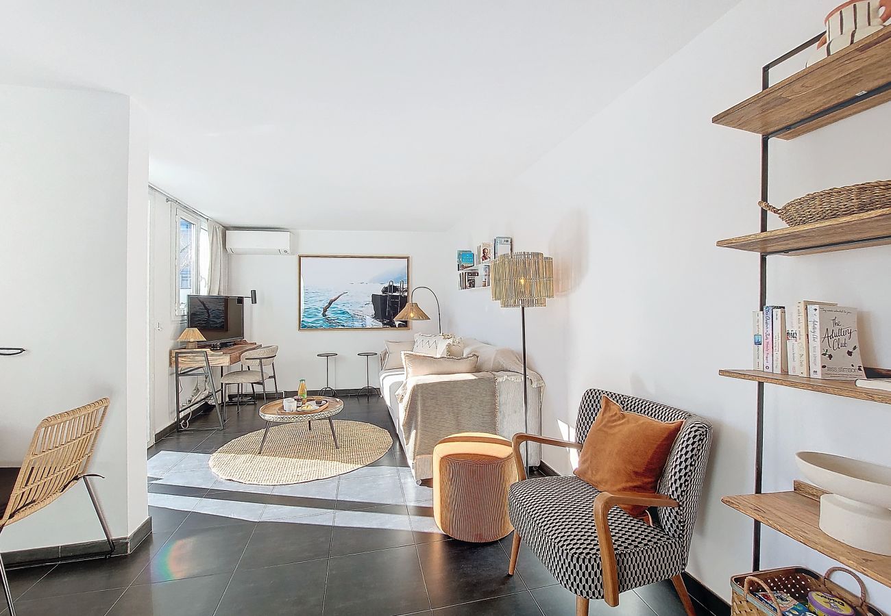 Apartment in Nice - N&J - TERRASSE DU SUD - Central - Near Beach 