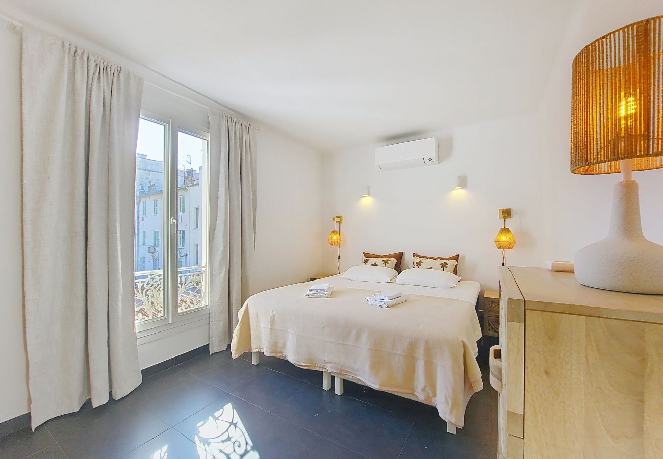 Apartment in Nice - N&J - TERRASSE DU SUD - Central - Near Beach 