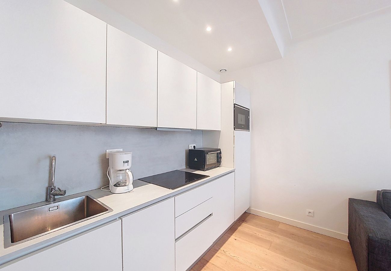 Apartment in Nice - New! N&J - MATISSE PLAGE - Central - Balcony