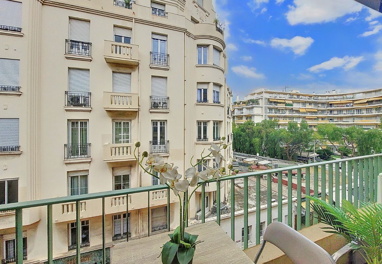 Apartment in Nice - New! N&J - MATISSE PLAGE - Central - Balcony