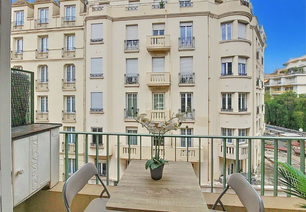 Apartment in Nice - New! N&J - MATISSE PLAGE - Central - Balcony