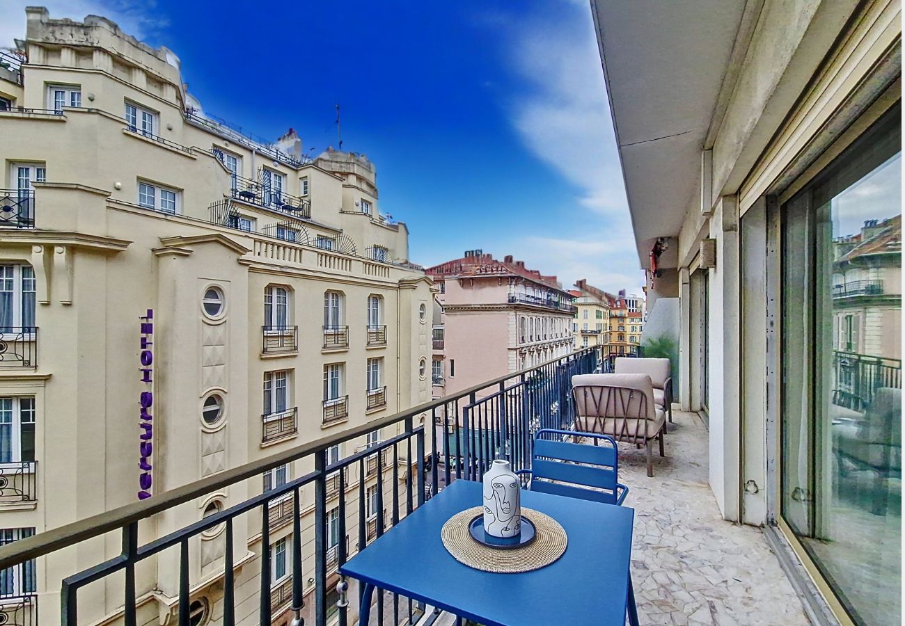 Apartment in Nice - New! N&J - LE VICTORIA - Central - Terrace