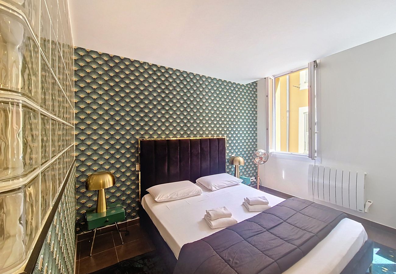 Studio in Nice - New! N&J - REFLET D'OR - Vieux Nice - Neau beach