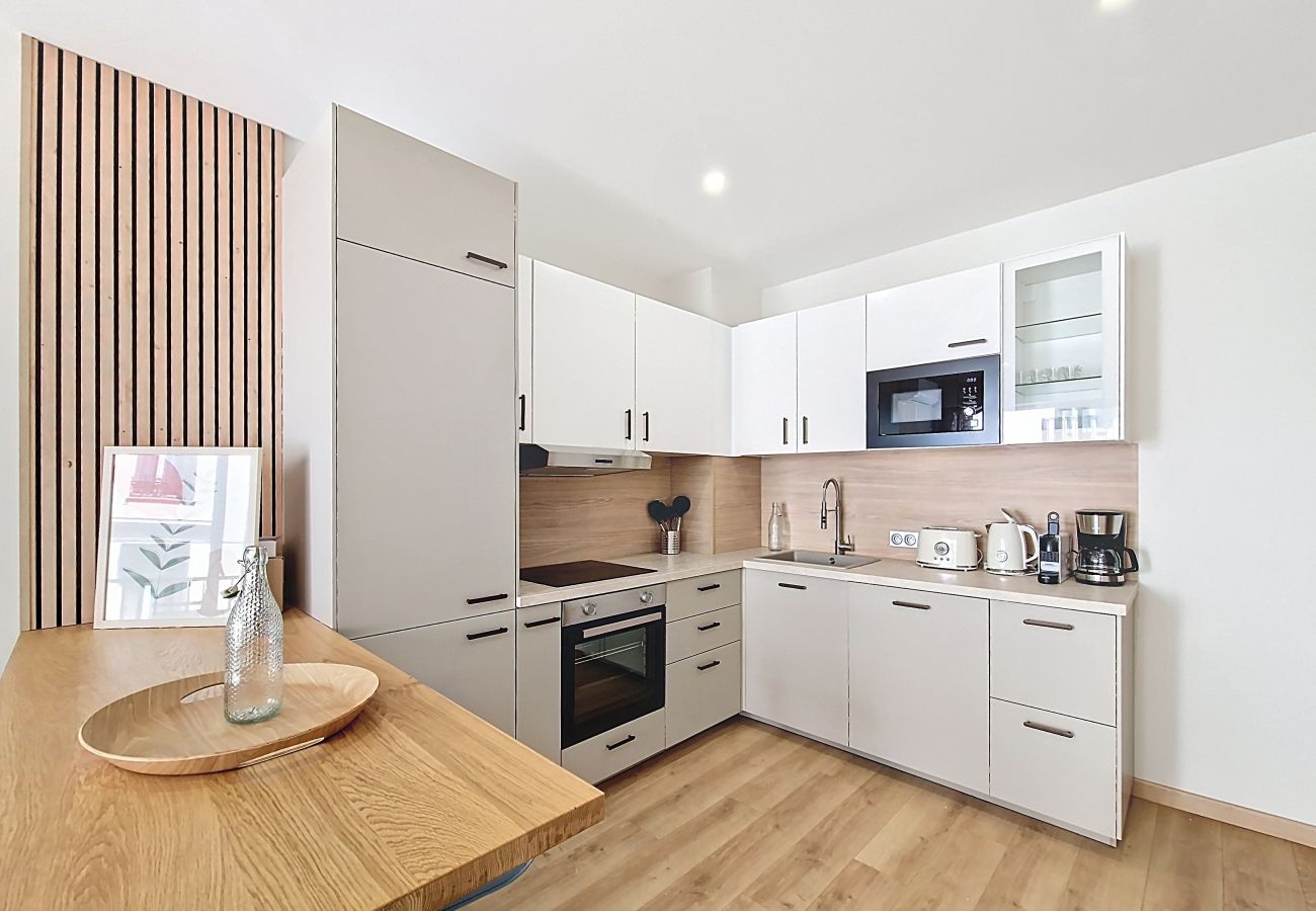 Apartment in Nice - New! N&J - MAYA TERRASSE - Central - Terrace