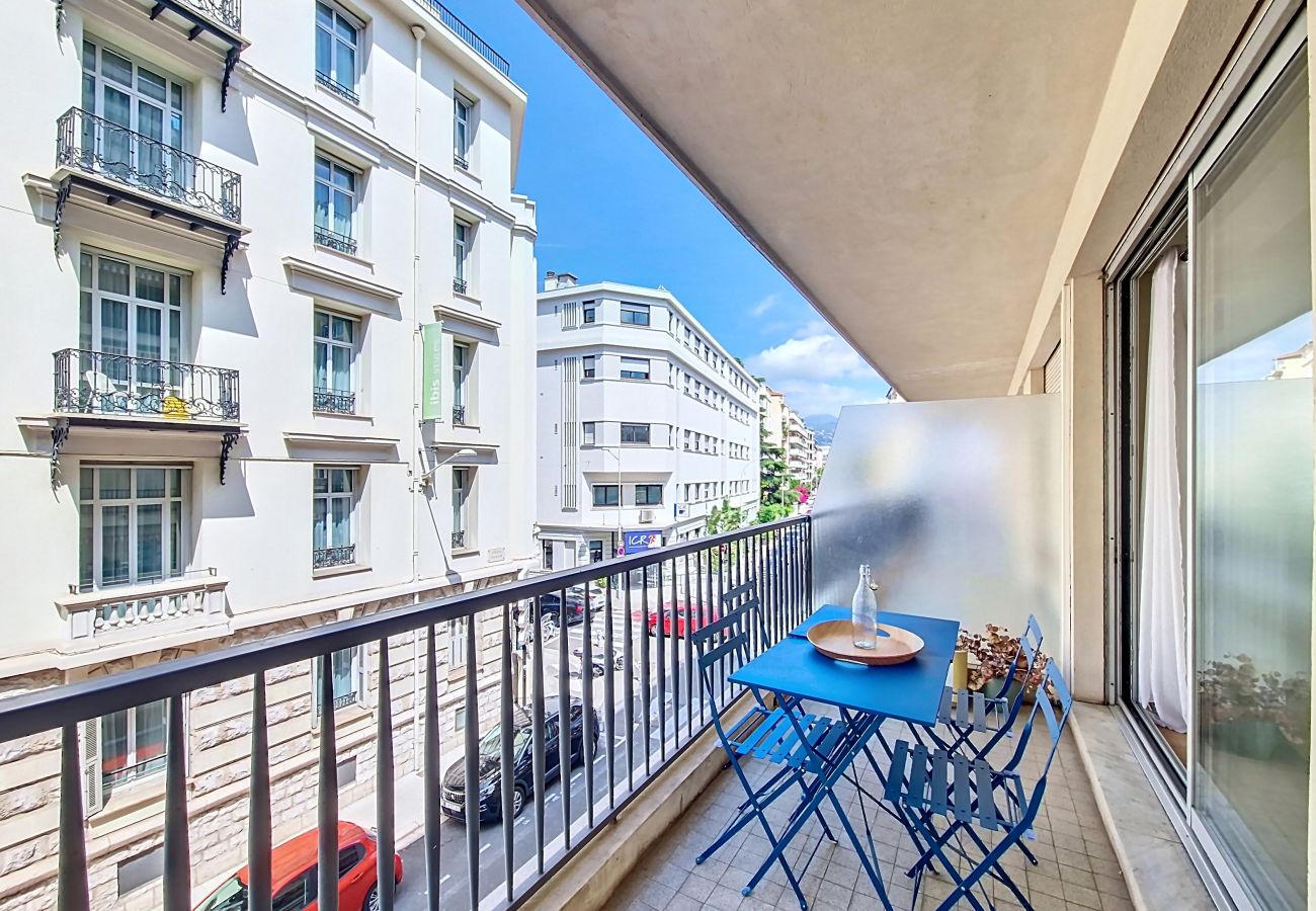Apartment in Nice - New! N&J - MAYA TERRASSE - Central - Terrace