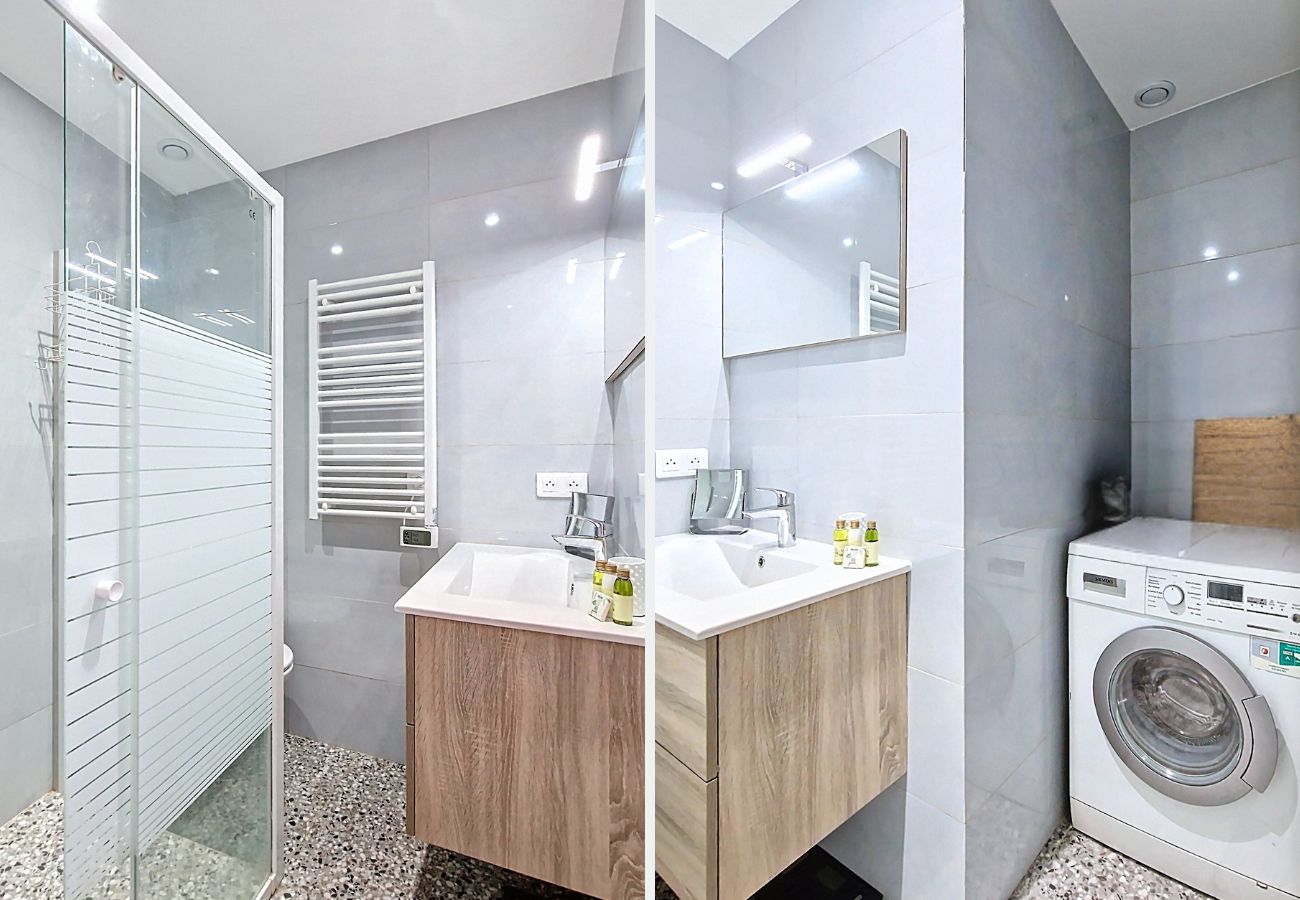 Apartment in Nice - NEW! N&J - GOLDEN SQUARE - Central, near sea