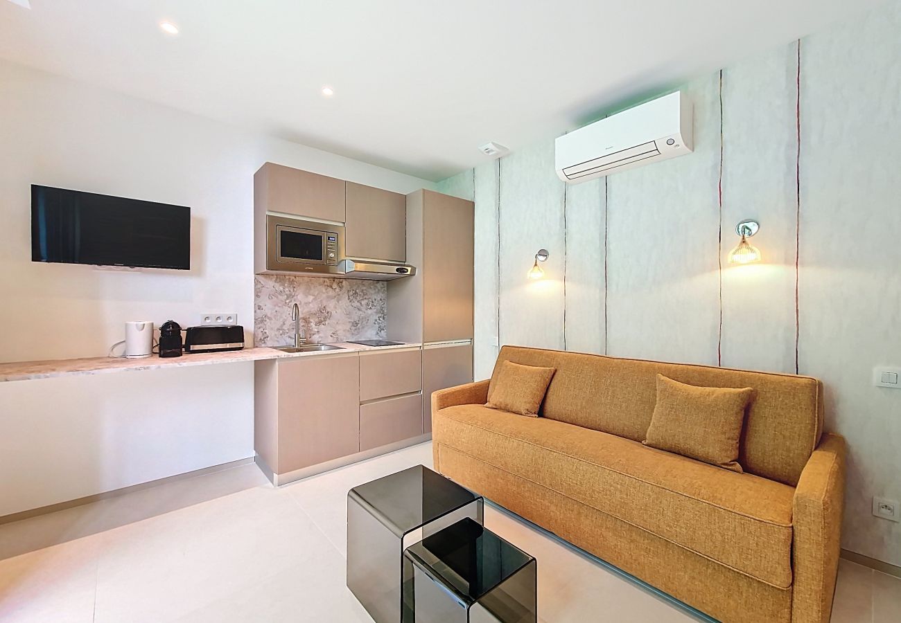 Studio in Nice - N&J - JARDIN CORAIL - Center of Nice