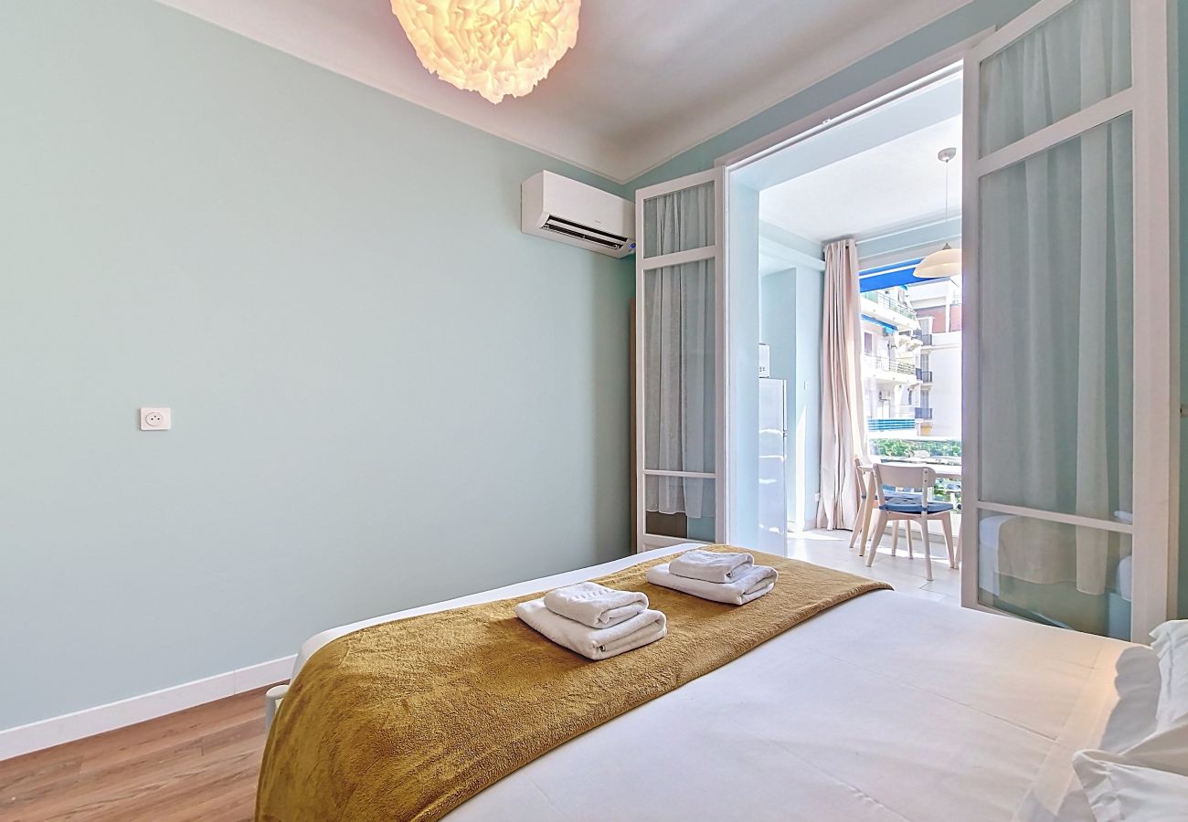 Apartment in Nice - NOUVEAU! N&J - IMPERIA PROMENADE - Spacious and close to the sea