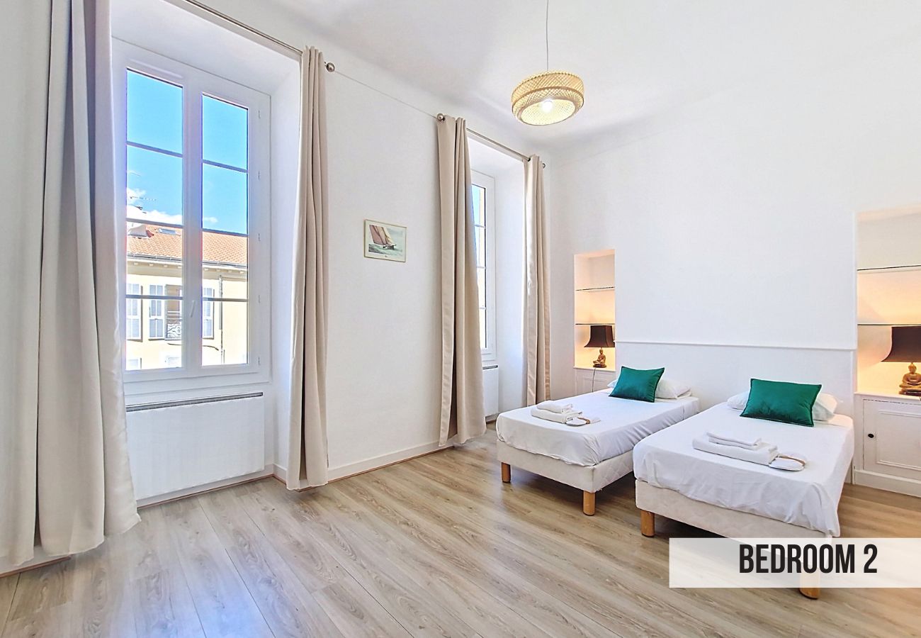 Apartment in Nice - NEW! N&J - BLEU PANORAMA - Sea View