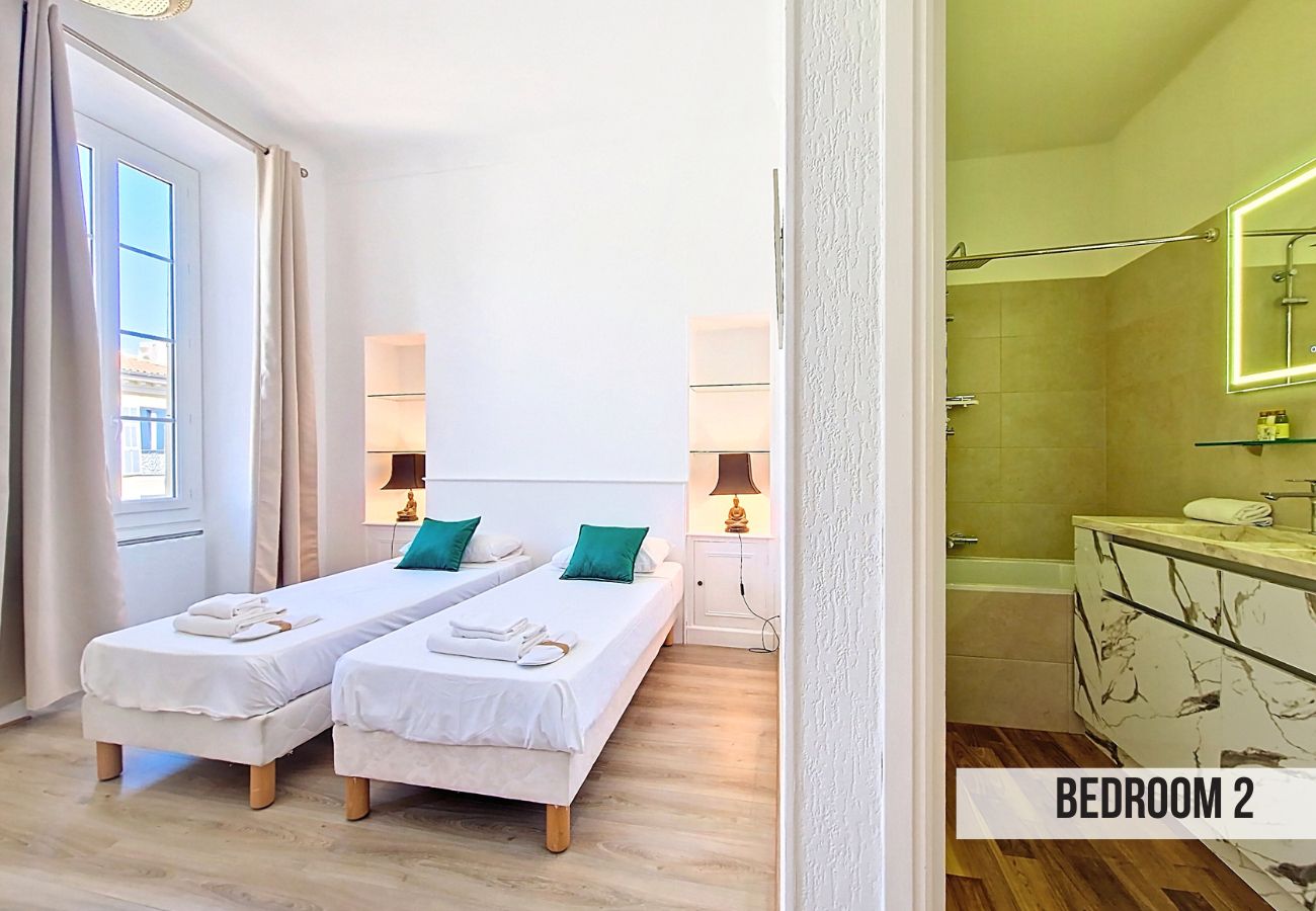 Apartment in Nice - NEW! N&J - BLEU PANORAMA - Sea View
