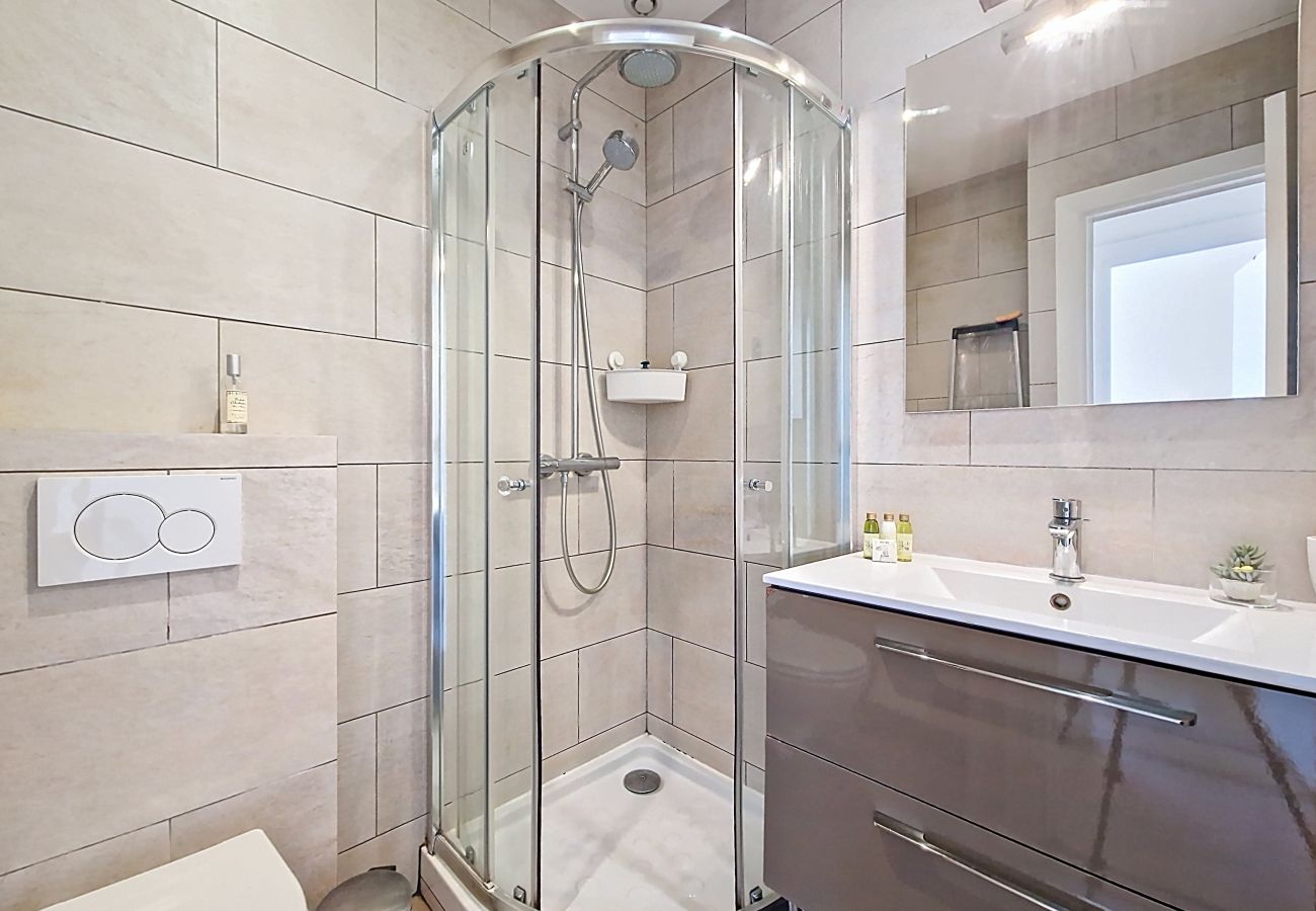 Apartment in Nice - LA CASA NISSA - MOBILITY LEASE FROM 1 TO 10 MONTHS