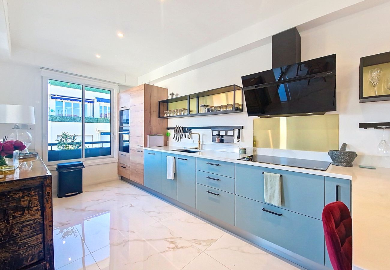 Apartment in Nice - New! N&J - TERRASSE D'OR - By sea - Terrace