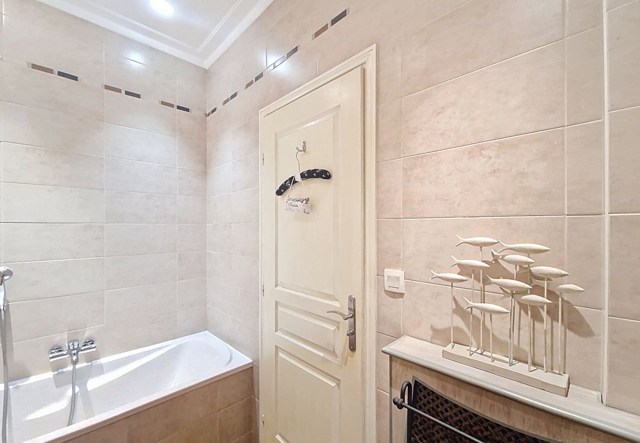 Apartment in Nice - NORMANDIE - MOBILITY LEASE FROM 1 TO 10 MONTHS