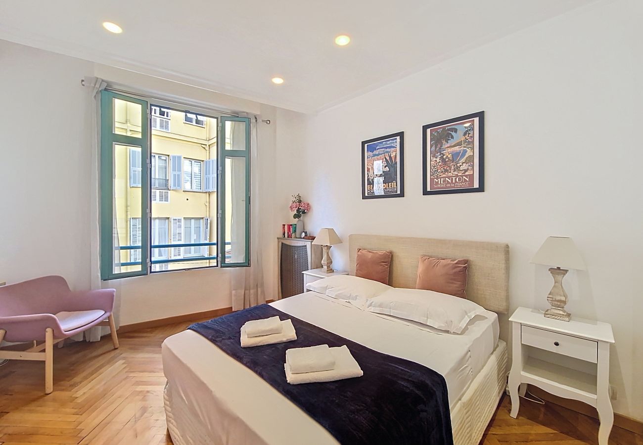 Apartment in Nice - NORMANDIE - MOBILITY LEASE FROM 1 TO 10 MONTHS