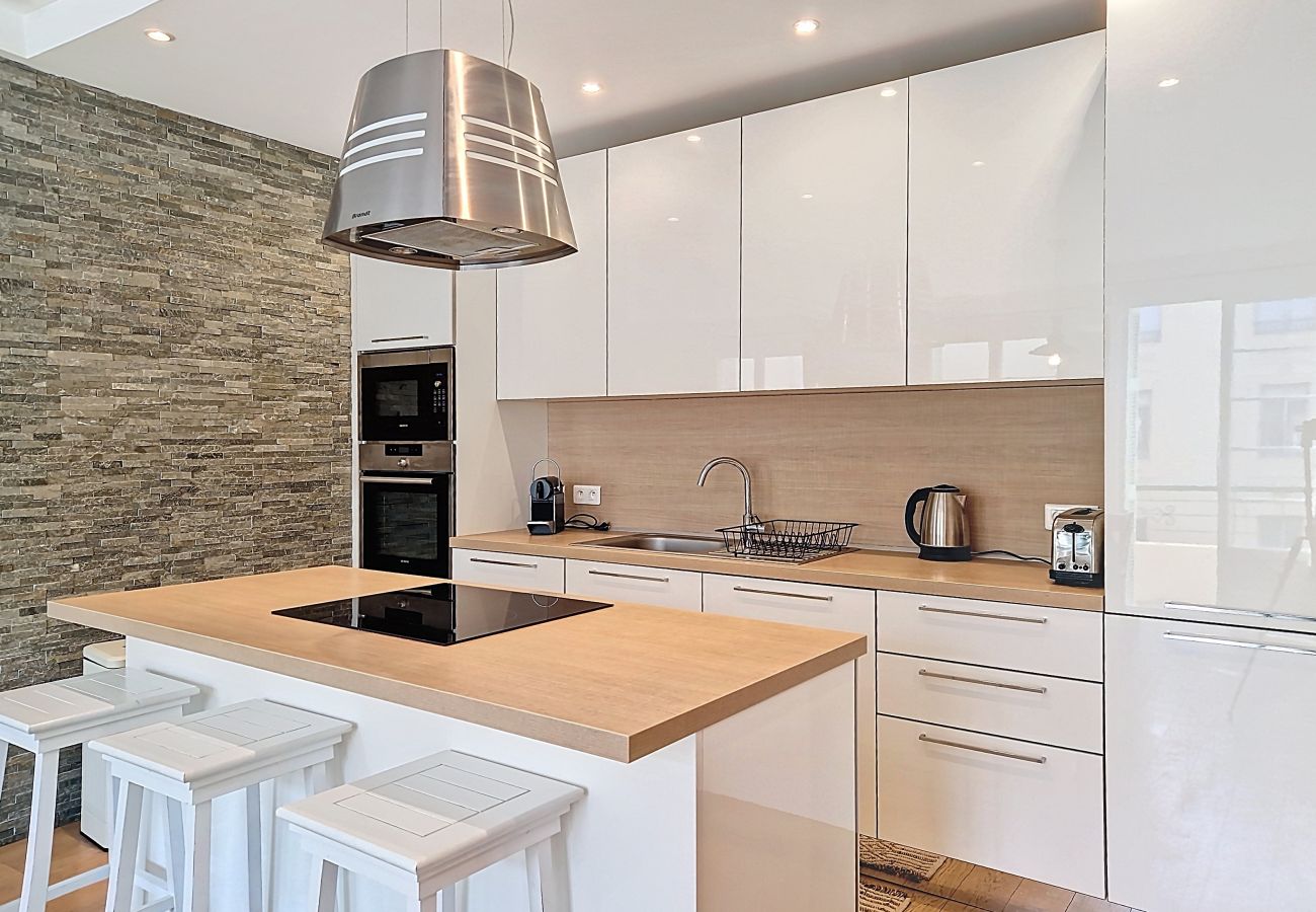 Apartment in Nice - New! N&J - GELATO - Bright - Balcony