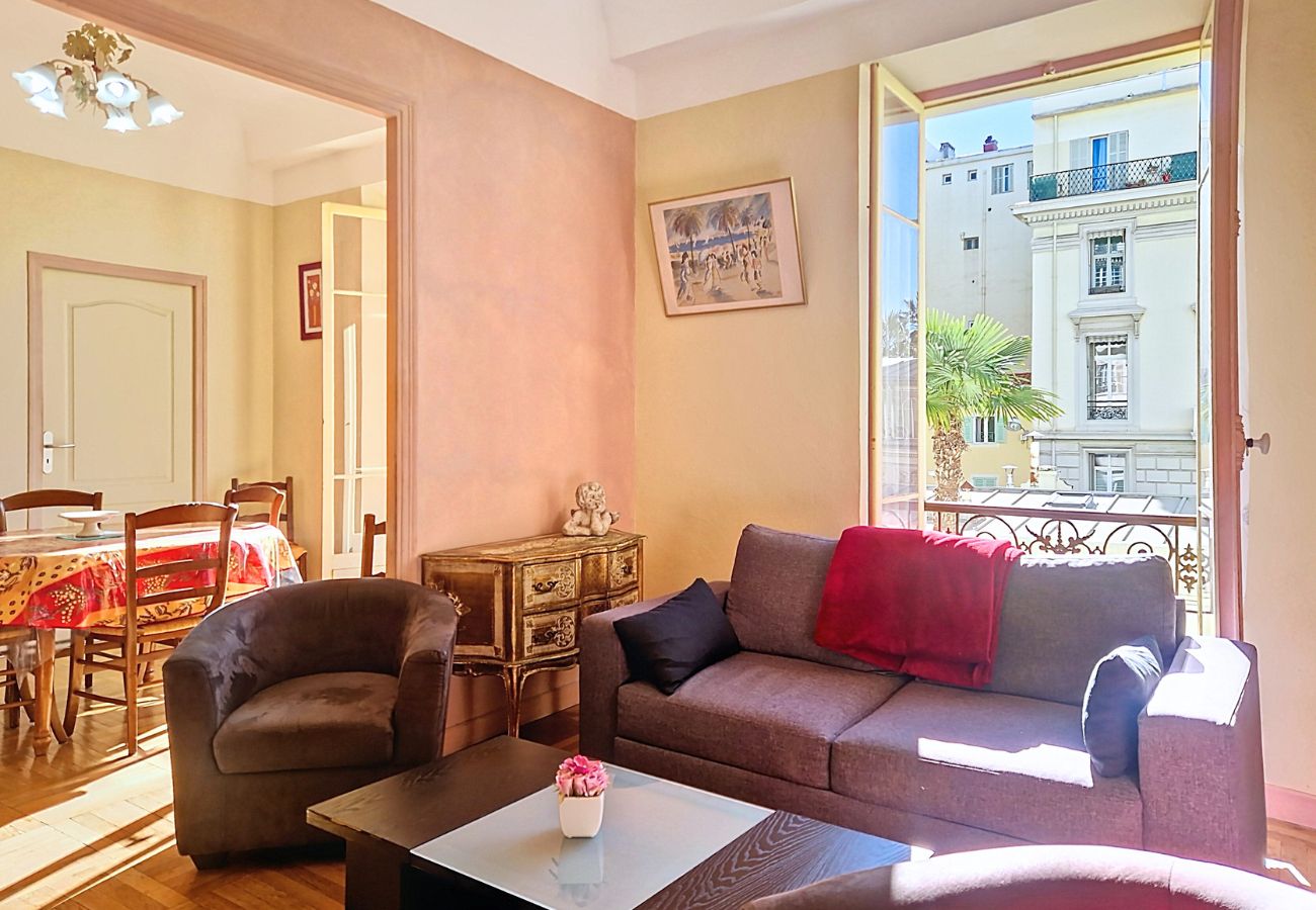 Apartment in Nice - AZUR HARMONY – MOBILITY LEASE FROM 1 TO 10 MONTHS