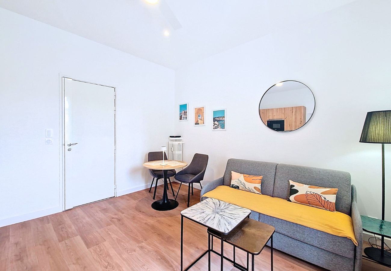 Apartment in Nice - New! N&J - COCON ALBERTI - Luminous - Balcony