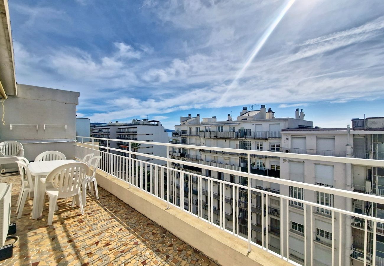 Apartment in Nice - New! N&J - MARINA AZUR - By sea - Terrace