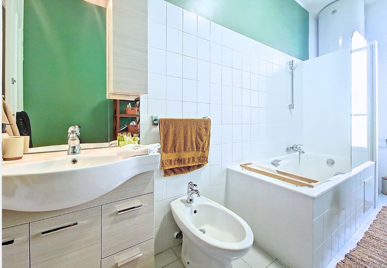 Apartment in Nice - New! N&J - CLOS DES FLEURS - Luminous - Spacious