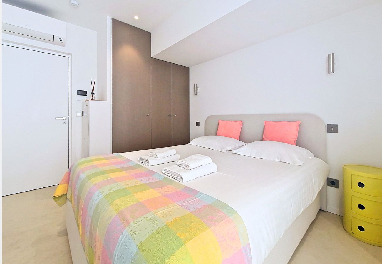 Studio in Nice - New! N&J - STUDIO JULIE - Central Nice • AC • Walk to beach