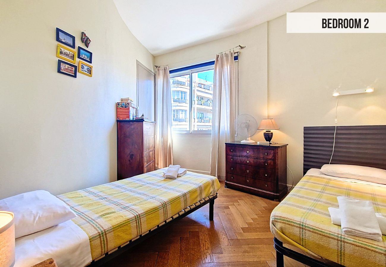 Apartment in Nice - New! N&J -LE CATINAT - Spacious - Balcony