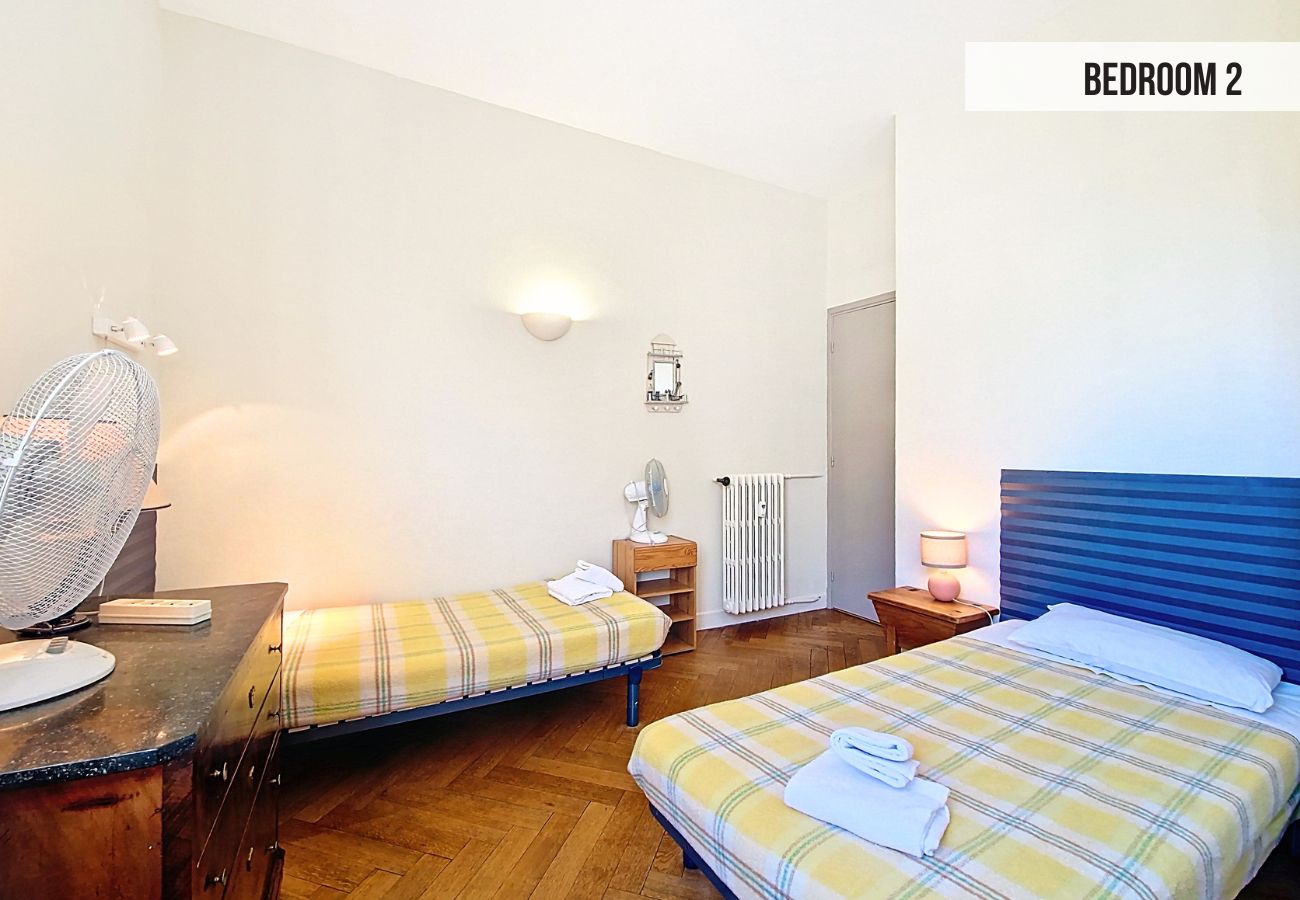 Apartment in Nice - New! N&J -LE CATINAT - Spacious - Balcony